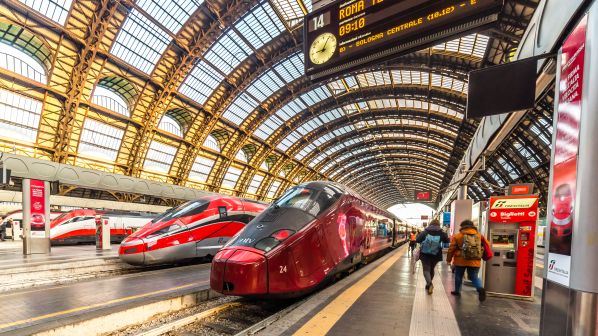 Italy, high-speed,open-access